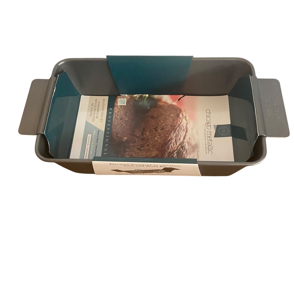 Chicago Metallic Professional Non-Stick Meatloaf Pan Set with Lifter 10 x 5.7 in
